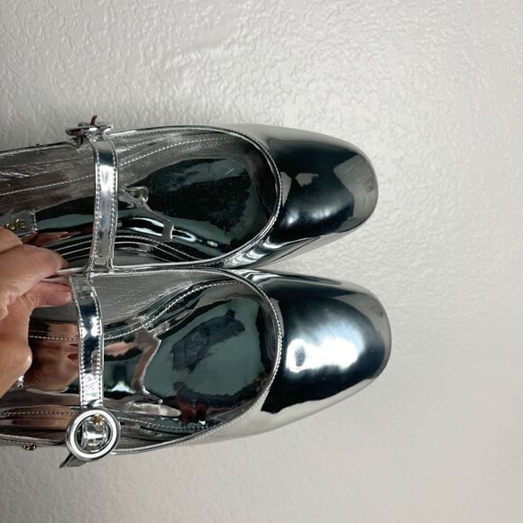 NEW Larroude silver metallic mirror square toe mary jane flat shoes size 9 - Picture 3 of 11